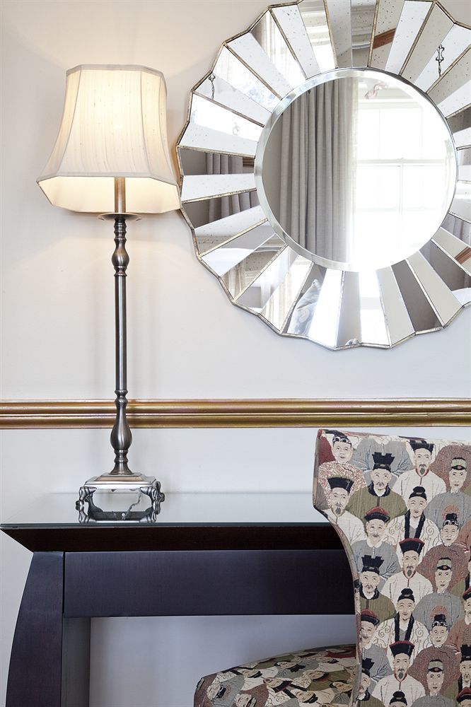 Banksia Boutique &